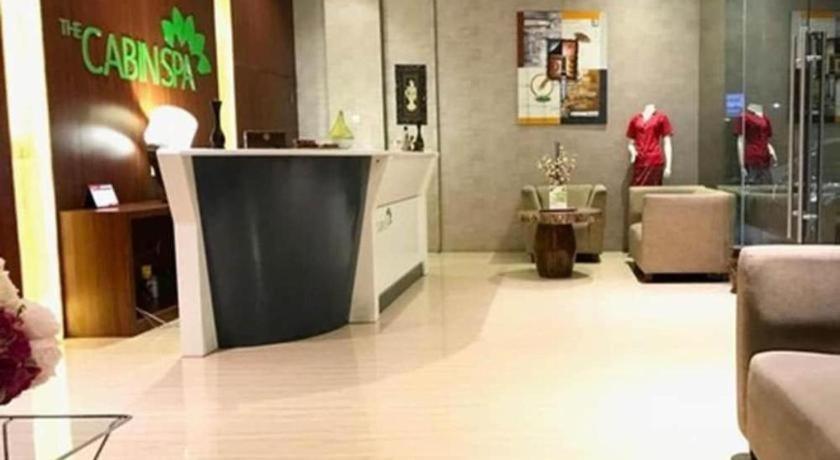 The Crew Hotel Kualanamu International Airport Medan Extérieur photo